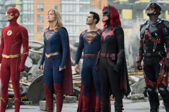 How to watch Crisis on Infinite Earths in order