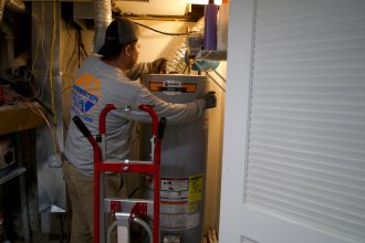 Illinois families are going electric — for free