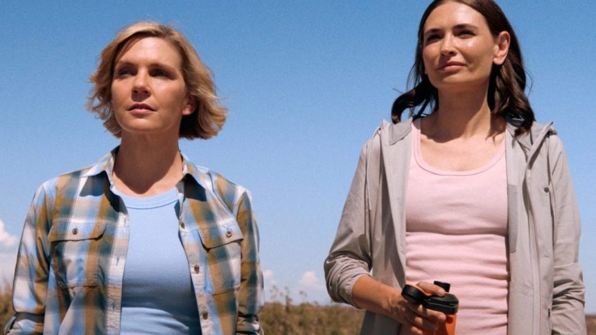 Is Carol and Zosia Kiss Manipulation?