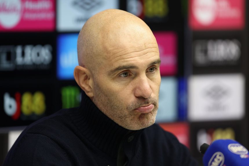 “It looks quite bad” – Enzo Maresca provides worrying update on Chelsea star after he picked up injury in Bournemouth draw