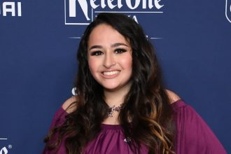 Jazz Jennings Shares Naked Bathtub Photo After 100 Pound Weight Loss