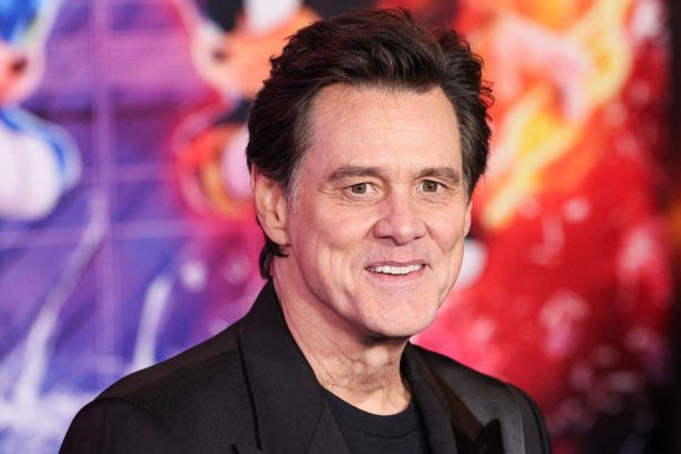 Jim Carrey’s ‘The Grinch’ Christmas Set Secrets