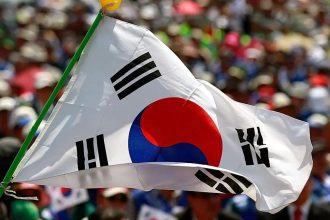 Korbit Joins Upbit Under Fire as South Korea Hands Down .9M AML Penalty