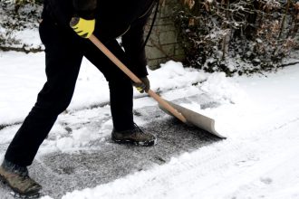 Low Impact Ways To De-Ice Your Sidewalk