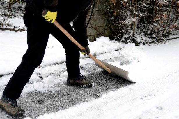 Low Impact Ways To De-Ice Your Sidewalk