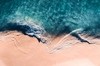 Luminous Western Australia Waves Crash Ashore in Kevin Krautgartner’s Aerial Photos — Colossal