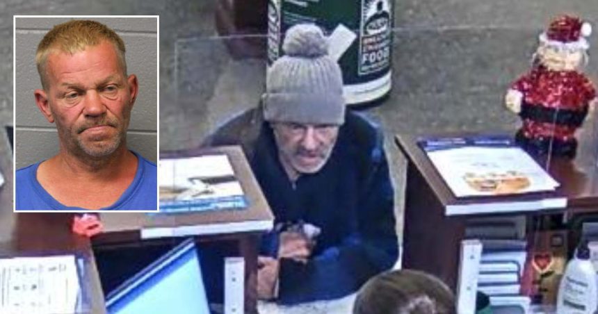 Man robbed 3 banks in the Loop on Monday morning, but failed twice: FBI