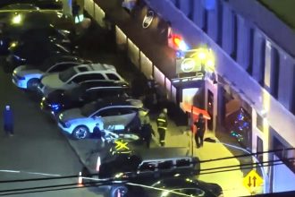 Man shot in the West Loop on Sunday night