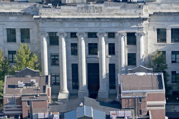 Medicare prices, federal loan caps, med school: Morning Rounds