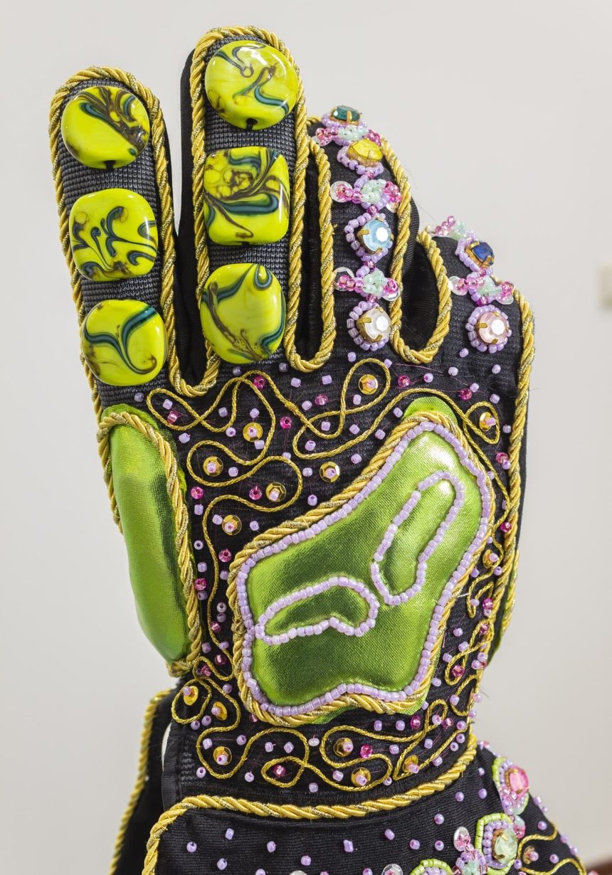 Medieval Motifs and Pop Culture Converge in Jorge Mañes Rubio’s Beaded Sculptures — Colossal