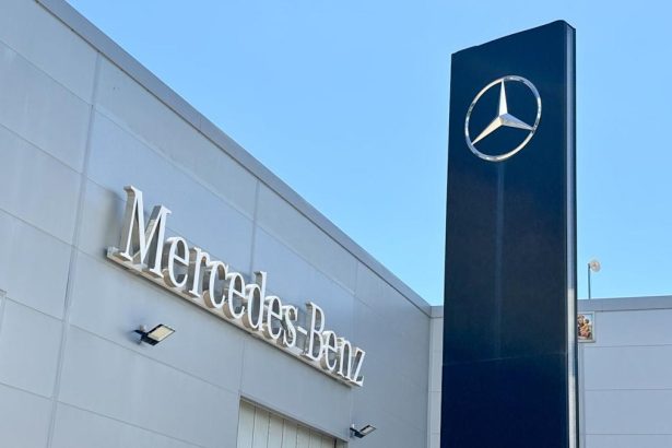 Mercedes-Benz to pay 9.6m in US diesel emissions settlement