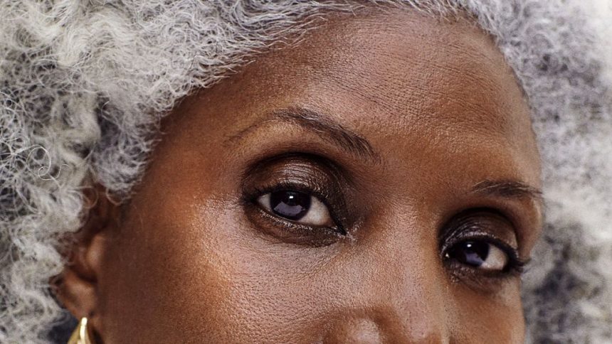 8 Best Mascara for Older Women Lift and Volumize Lashes of Any Age