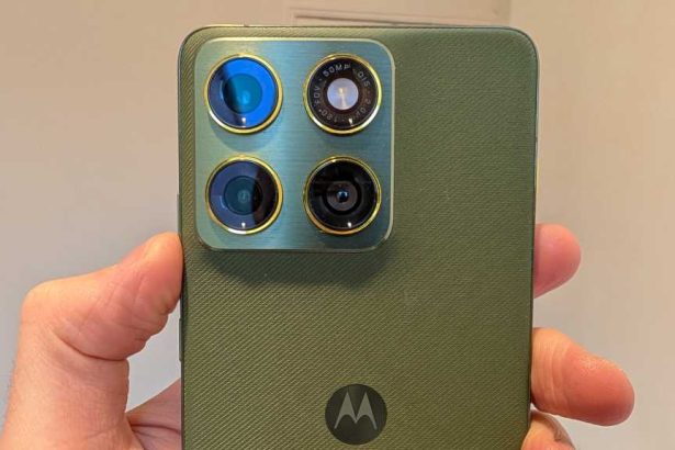 Motorola’s First Signature Flagship Phone Leaked Ahead of Launch