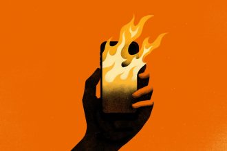 NY Governor Hochul signs bill requiring warning labels on ‘addictive’ social media