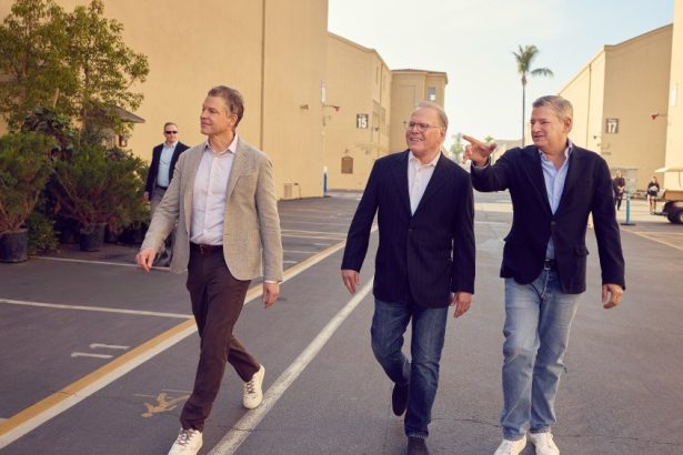Netflix Leaders Visit Warner Bros. in Show of Force Amid Paramount Fight