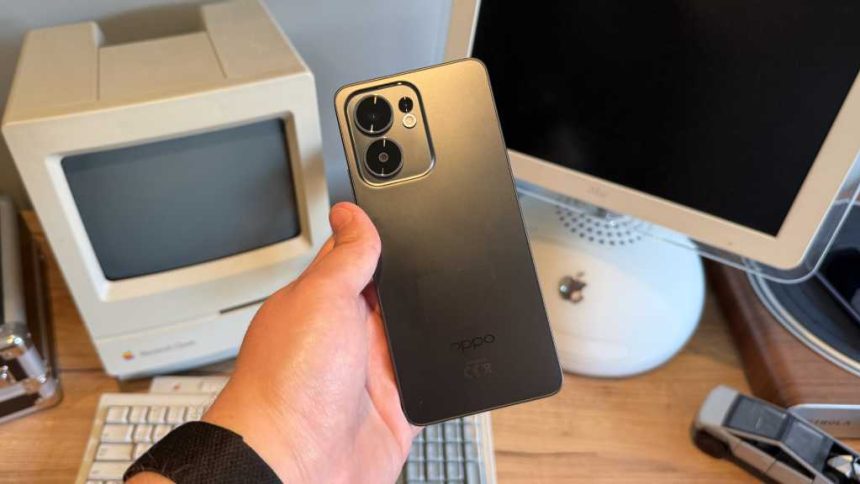 Oppo Reno 13 FS Review: Mid-Range Battery Champ