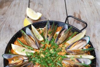 Party predicament | Otago Daily Times Online News