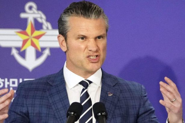 Pete Hegseth Accused of Insulting Advisors Over ‘Drug Boat’ Attacks