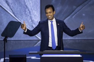 Ramaswamy calls on conservatives to reject Groypers