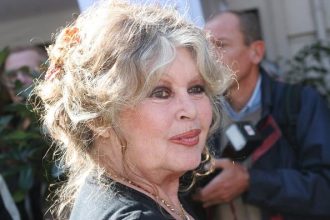 Recovering Bardot tells fans not to worry