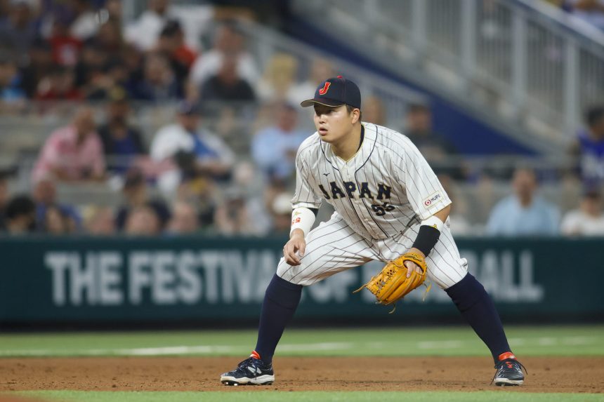 Red Sox lurking as Munetaka Murakami decision clock ticks while kicking tires on former Dodgers reliever