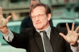 Robin Williams’ Mental Crisis Was ‘Hiding In Plain Sight’ Before Death