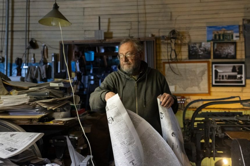 Saguache Crescent survives in Colorado mountains using linotype