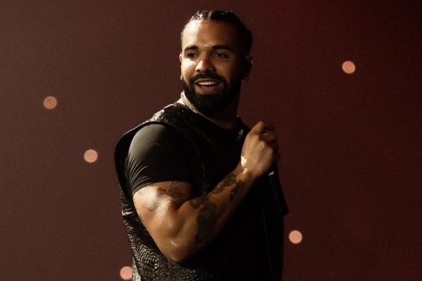 Drake Named Apple Music’s Most-Streamed Artist in 2025