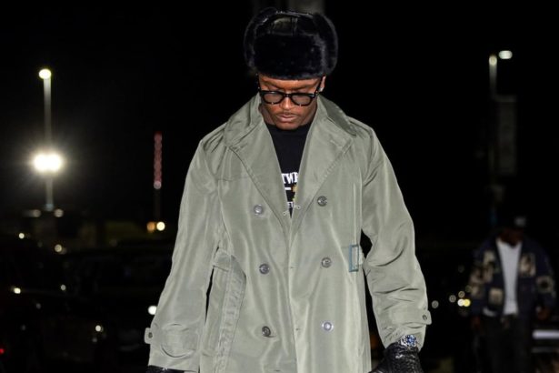 The 4 Winter Accessories Every Well-Dressed Man Relies On