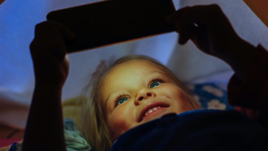 Short Videos Could Have an Insidious Effect on Children’s Brains : ScienceAlert