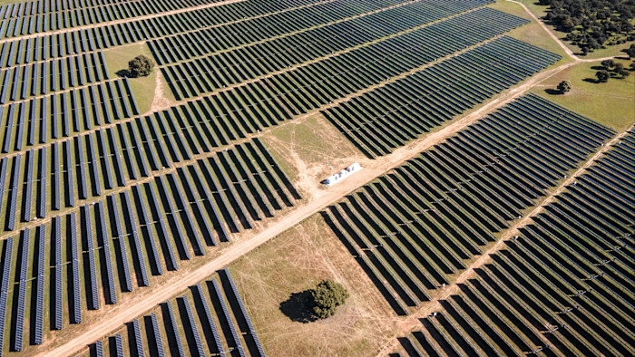 Solar power surplus in Spain triggers ‘discount season’ for plants