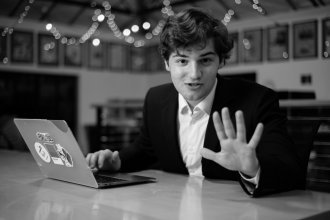 Stanford’s star reporter takes on Silicon Valley’s ‘money-soaked’ startup culture