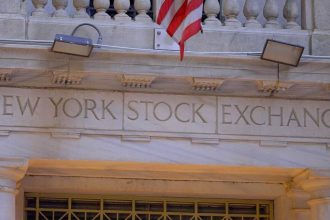 Stocks Slip as Bond Yields Rise