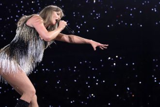 Taylor Swift Shares Anxieties Over Thwarted Attack in ‘End of an Era’ Ep 1