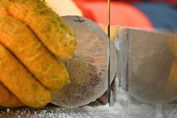 This 105-Meter Ice Core Could Explain A Bizarre Glacier Anomaly : ScienceAlert