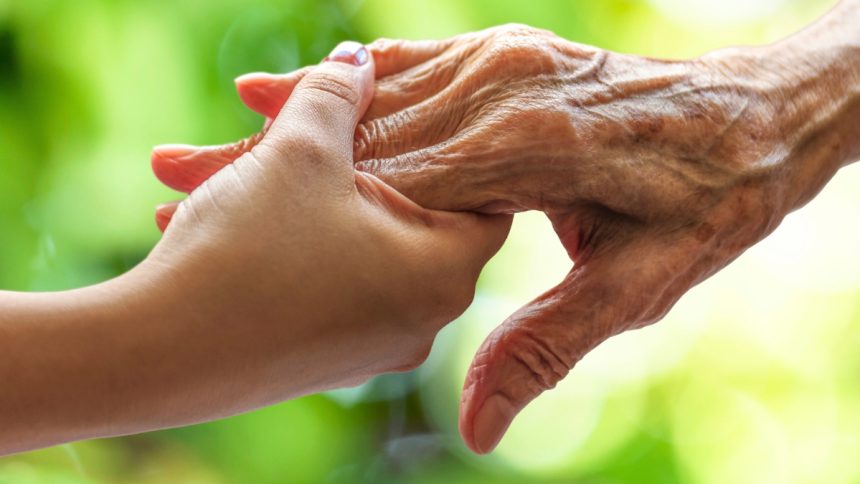 This Common Blood Pressure Drug Boosts Lifespan And Slows Aging in Animals : ScienceAlert