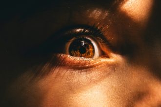 This Rare Syndrome Induces People to See Faces That Don’t Exist : ScienceAlert