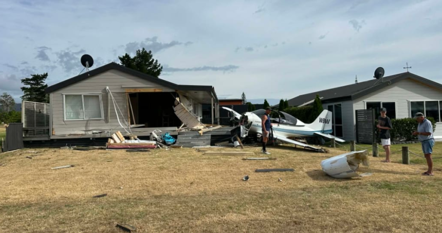 Two hurt after plane crash in Coromandel