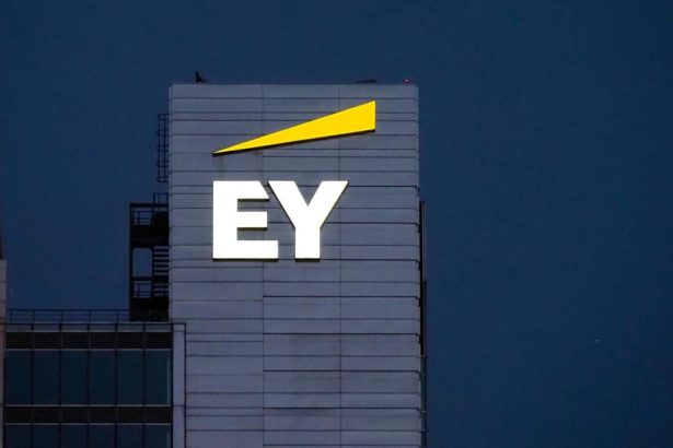 UK’s FRC probes EY’s audit of Shell 2024 financial statements