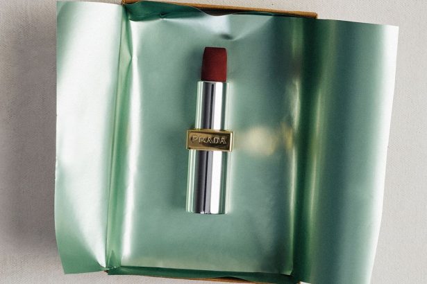 35+ Makeup Gift Sets Every Beauty Lover Will Obsess Over