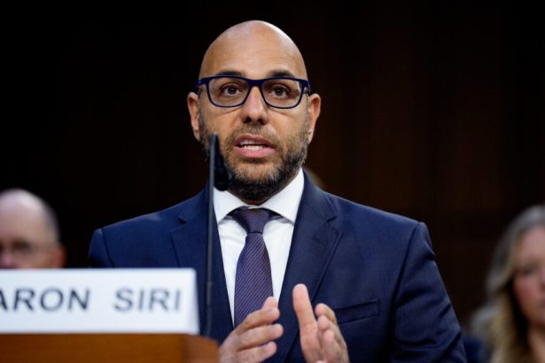 Vaccine critic Aaron Siri presents at ACIP meeting