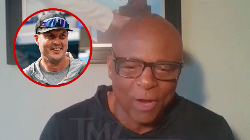 Warren Moon Gives Philip Rivers Advice On Playing QB In NFL At 44