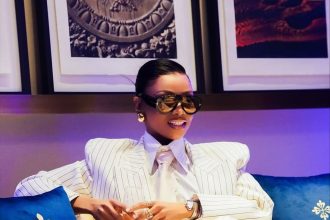 How to Master Day-to-Night Style with Effortless Accessories