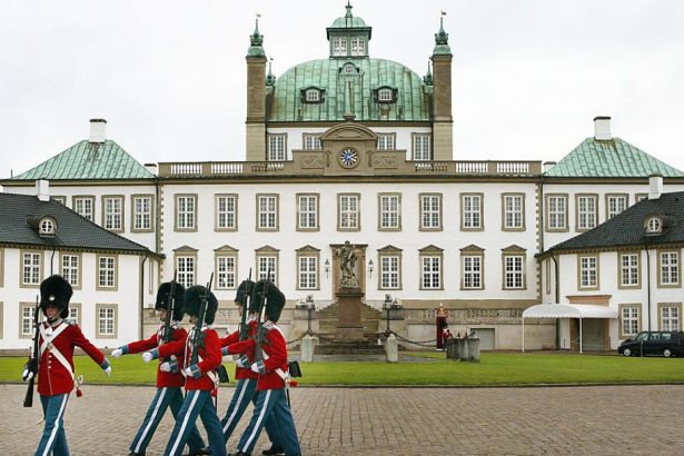 Why experts say Denmark is no model for U.S. vaccine policy : NPR