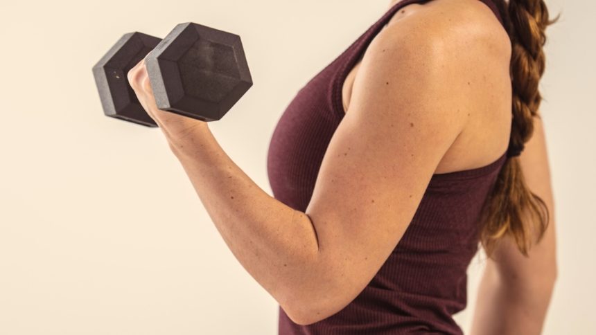 Working Out While Losing Weight Keeps Muscles ‘Young’, Study Finds : ScienceAlert
