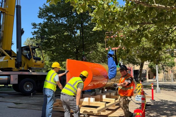 Yale to Move Claes Oldenburg Lipstick Sculpture After Vandalism