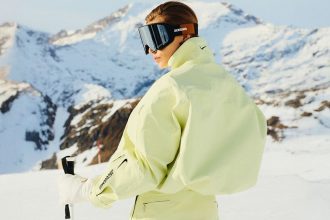 Nike reports flat revenues for Q2