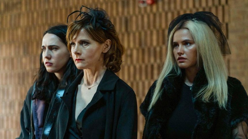 ‘Such Brave Girls’ Is British TV’s Most Unhinged, Uproarious Delight