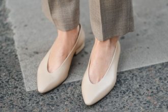 15 Stylish and Supportive Everyday Shoes With Cloud‑Soft Comfort