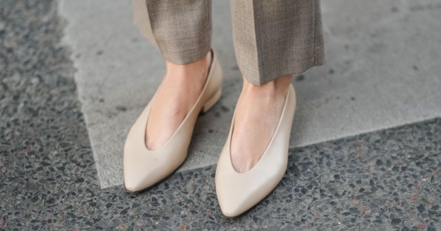 15 Stylish and Supportive Everyday Shoes With Cloud‑Soft Comfort